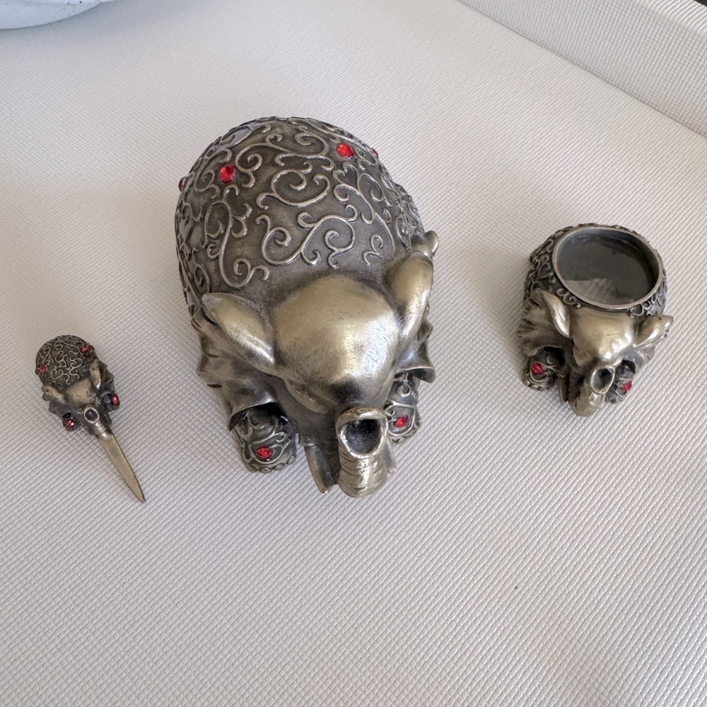 Elephant Desktop Set